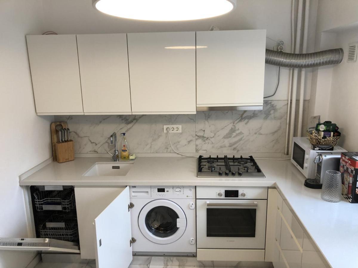 Luxury Dorobanti 2 Bedroom Ap Center Location Bucarest Exterior foto